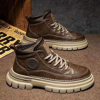 Botas de estilo británico en cuero