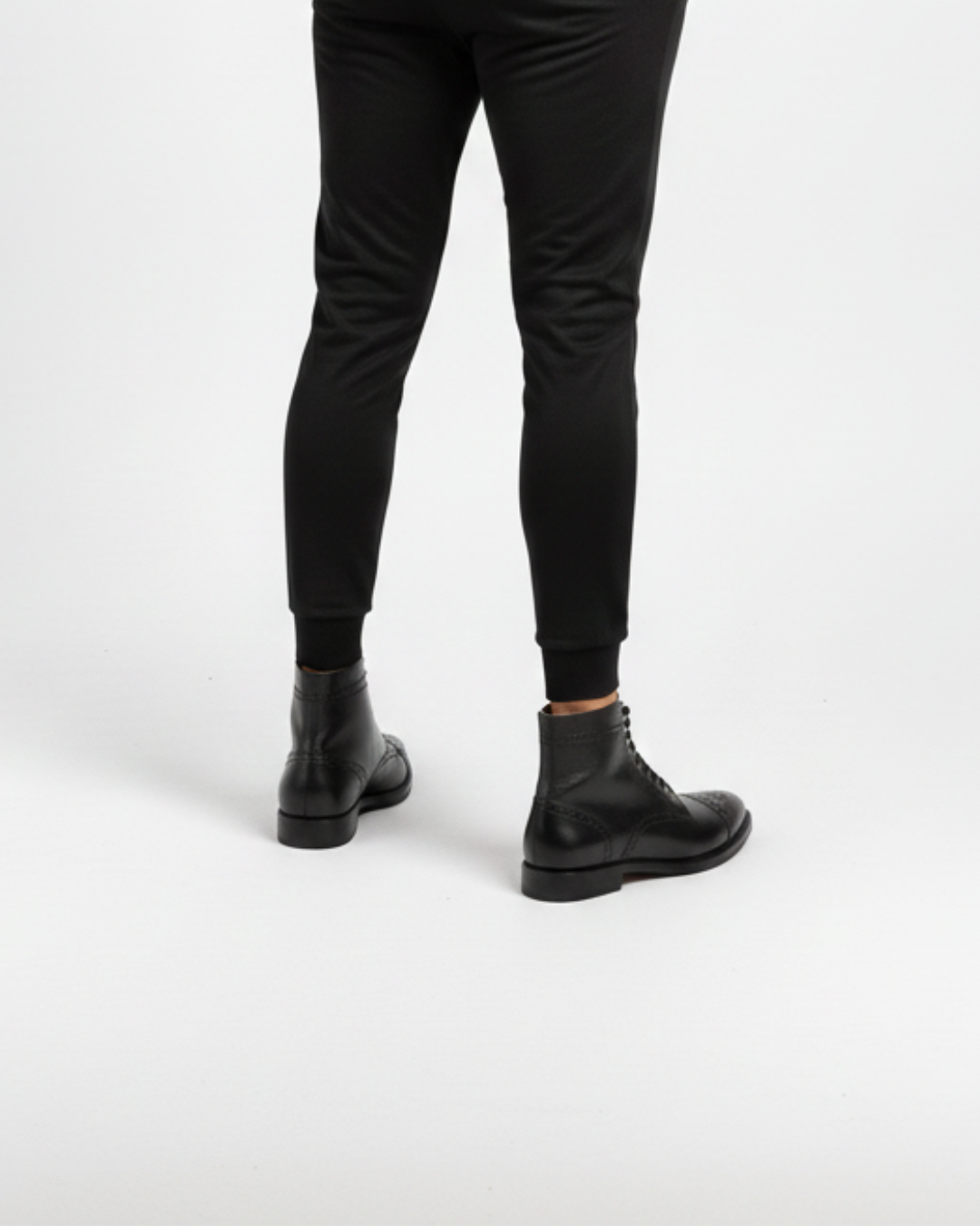 Botas Estilo Brogue en Cuero para Hombre