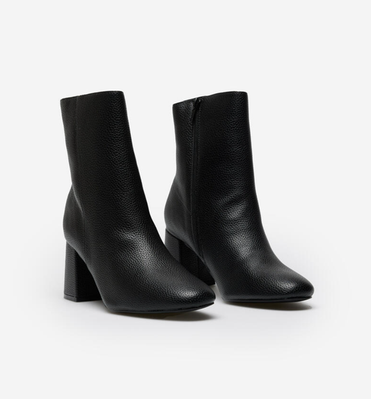 Botín negro para toda ocasión